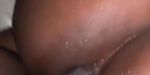 Wet juicy ass makes me remove condom and creampie her ass