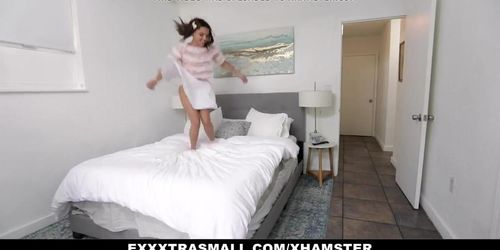 Exxxtrasmall - Tiny Latina Gags On A Big White Dick (Petite Princess, Oliver Flynn, Ella Cruz)