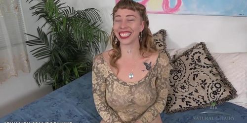 Get to know Vestacia Jon-quil and her hairy pussy (Vestacia Jon Quil)