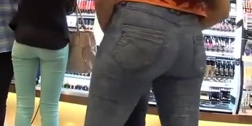 Round ass teen secretly filmed