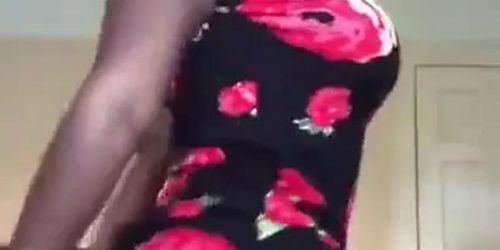 KENYAN GIRL WITH BUBBLY ASS