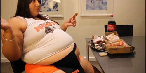 hooters waitress stuffing