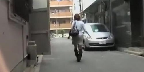 Tight exotic girl loses her skirt when some bloke steals it