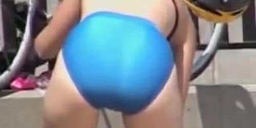 Shooting candid ass in blue bikini panty from behind 06z