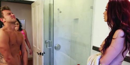 Impressive pounding handled by teen and her stepmommy too (Monique Alexander, Karlee Grey)