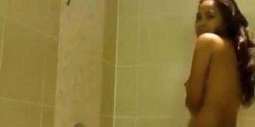 Singaporean Malay Girl Showering