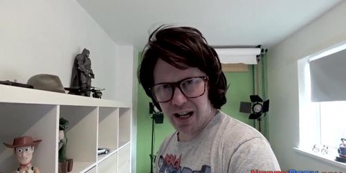 Leeds nerd sucked in pov until he cums