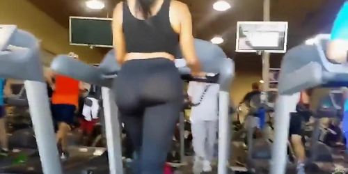 Semi sheer pants on her bubble booty in the fitness club