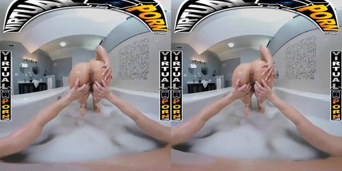 Virtual Porn - Spicy Bubble Bath With Latin Girl Serena Santos In Vr (Rachel Ryan)