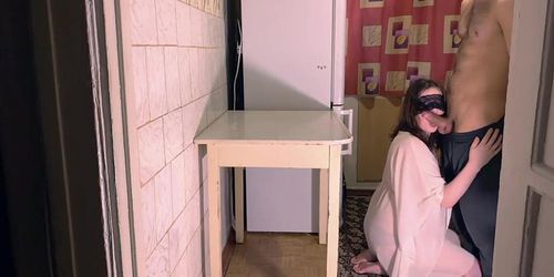 Fucked her on the kitchen table and came on her face