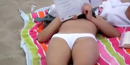 Beach bikini cameltoe