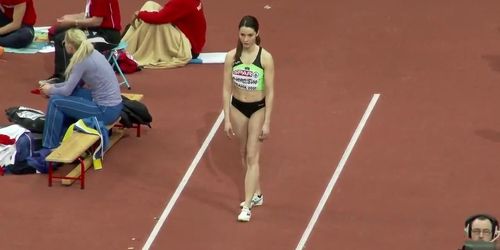 Gorgeous sportswoman from Slovenija enters a long jump competition