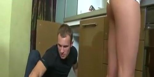 Young hot house wife abuse by plumber boy