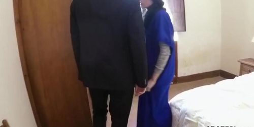 Arab Mature Anal And Mistress 21 Yr Old Refugee In My Hotel Room For Sex