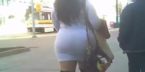 Sexy & Juicy BBW Latina Booty X 2 Walking on da Streets