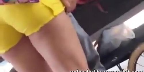 Cola en short