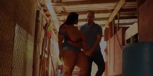 Horny BBW Sofia Rose Fucks in Barn (Sean Lawless)