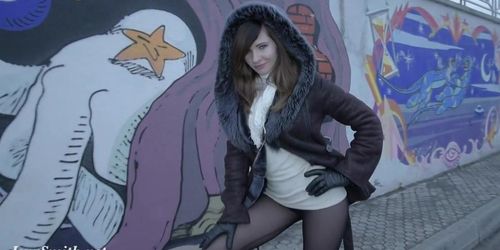 Jeny Smith pantyhose and high heels fetish