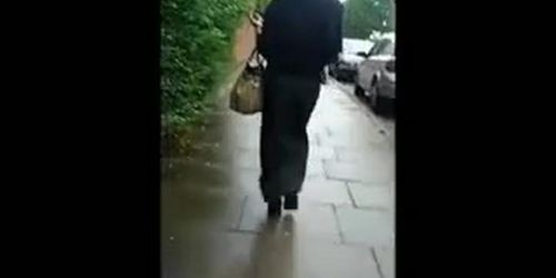 Hijabi ass in burqa and high heels