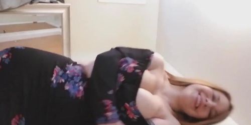 flashing bbw (Mal Malloy)