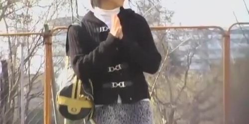 Kinky sharking video showing a lovely Japanese girl