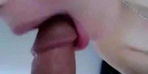 amateur asian girlfriend giving sensual head