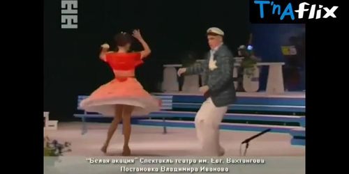 Olga Efremova Sexy Scene  in Olga Efremova Sexy On Stage From ''Belaya Akatsiya'
