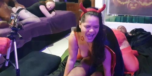 Xvideos_halloween_crazy_halloween_i_was_spider_man._lorrany_exotica_-_eliane_furacao_-_alex_lima_-_marcio_ba_HD.mp4