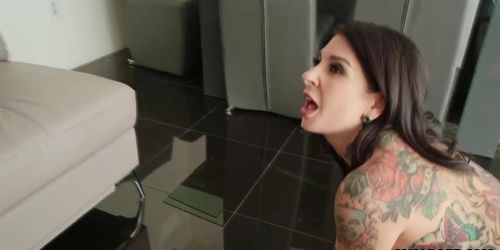 Double Anal Penetration And Squirting Is The Name Of The Game For Joanna Angel - Steve Holmes (Ramon Nomar)
