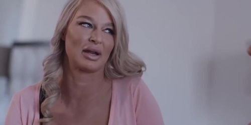 Blonde Stepmom London River Is Horny As Screw