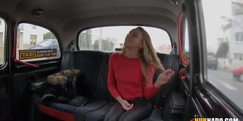Juicy Angel Emily Gets Fucked Rough On The Back Seat - Susanne Brend (Angel Flirt)
