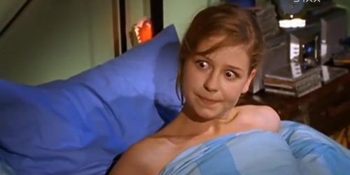 Theresa Scholze nude (2005)