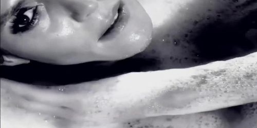 Heidi Klum â?¢ LOVE Advent 2016