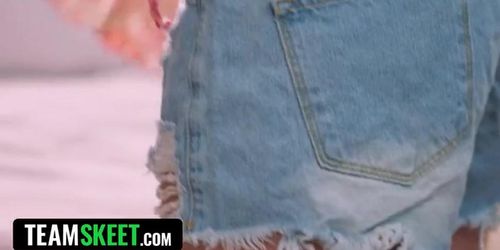 Step Uncle Fucks Tight Teen Niece In Dirty Secret Sex - Hard Doggy & Deep Throat