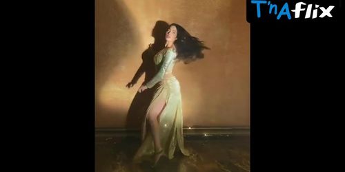 Janhvi Kapoor Sexy Scene  in Janhvi Kapoor Hot Pics Collection January March 2021