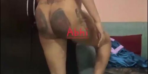 Desi Girl Fingering And Drinking Pee