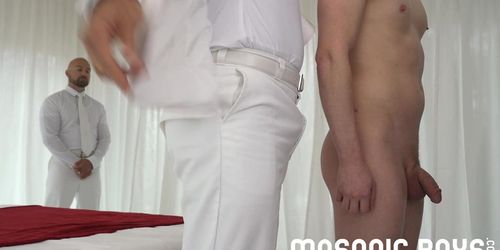 MasonicBoys Sexy suited DILF Dillon Stone barebacks hot cute twink