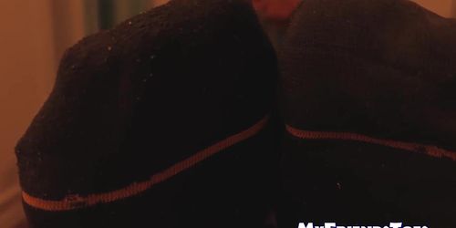 MY FRIENDS TOES - Bearded Dallas shows off his perfect warm feet while reading a hot story (Dallas Miko)