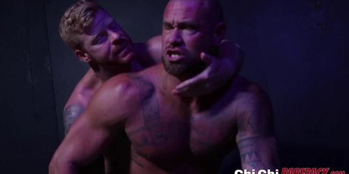 CHI CHI BAREBACK - Hunk Bennett Anthony barebacks muscular stud Michael Roman (Michael Romance)
