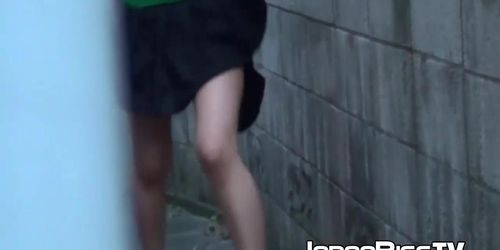 JAPAN PISS TV - Japanese women are letting rivers of their piss on streets