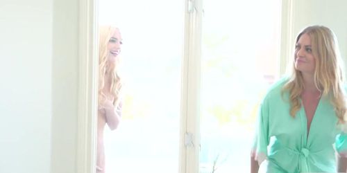 Strange Situation With Naked Lesbian Neighbor - Kenna James, Veronice Weston