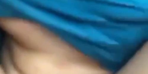 Abg Memek Tembem Pasrah Di Entot Dalam Mobil