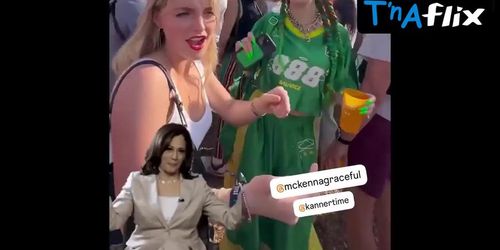 Mckenna Grace Breasts Scene  in Mckenna Grace At The Lollapalooza Music Festival In Chicago