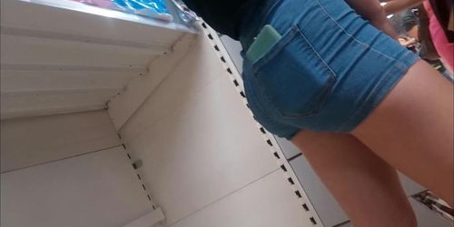 teen perfect butt jean shorts