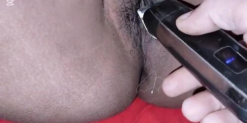 Desi Bhabi Gets Her Hairy Pussy Cleaned in Homemade HD Video