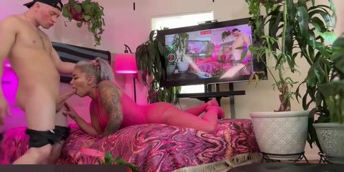 Busty blonde aussie pawg flashes pussy and pounded - hayley davies
