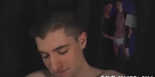 TOBY ROSS VIDEO - Amateur stud masturbates while thinking about being banged
