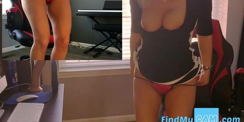 Blonde MILF Squirts on Webcam - Solo Female Show