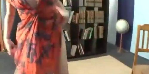 squirter in a book store