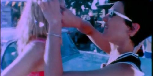 Eliza Dushku Bikini Scene  in Bring It On (Kirsten Dunst)